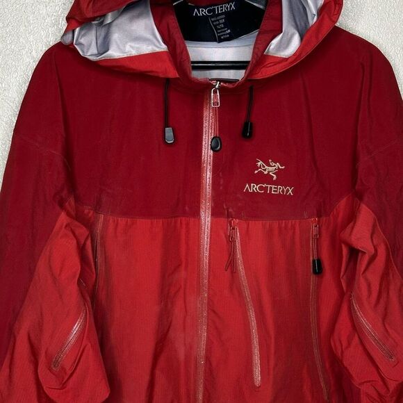 Arc'teryx Theta AR Med Sangria Gore-Tex XCR Men's Rainwear Jacket Size XL - Picture 3 of 9